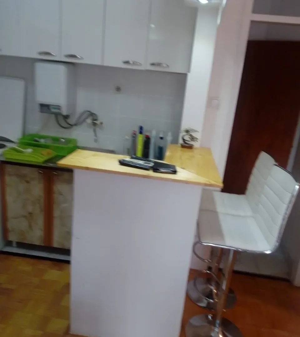 Izdavanje, jednosoban stan, 35m², Stari Aerodrom, Podgorica