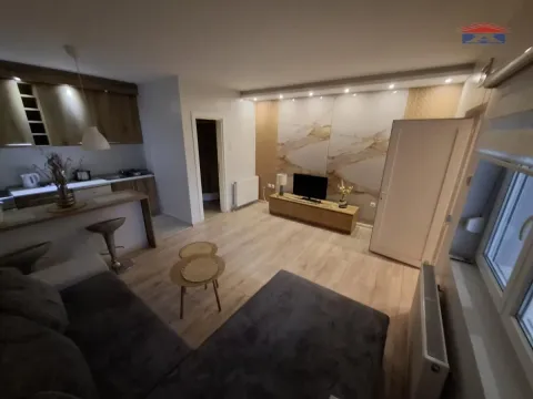 Rent, studio apartment, 30m², Adamovićevo Naselje, Novi Sad Sve Podlokacije - image 7