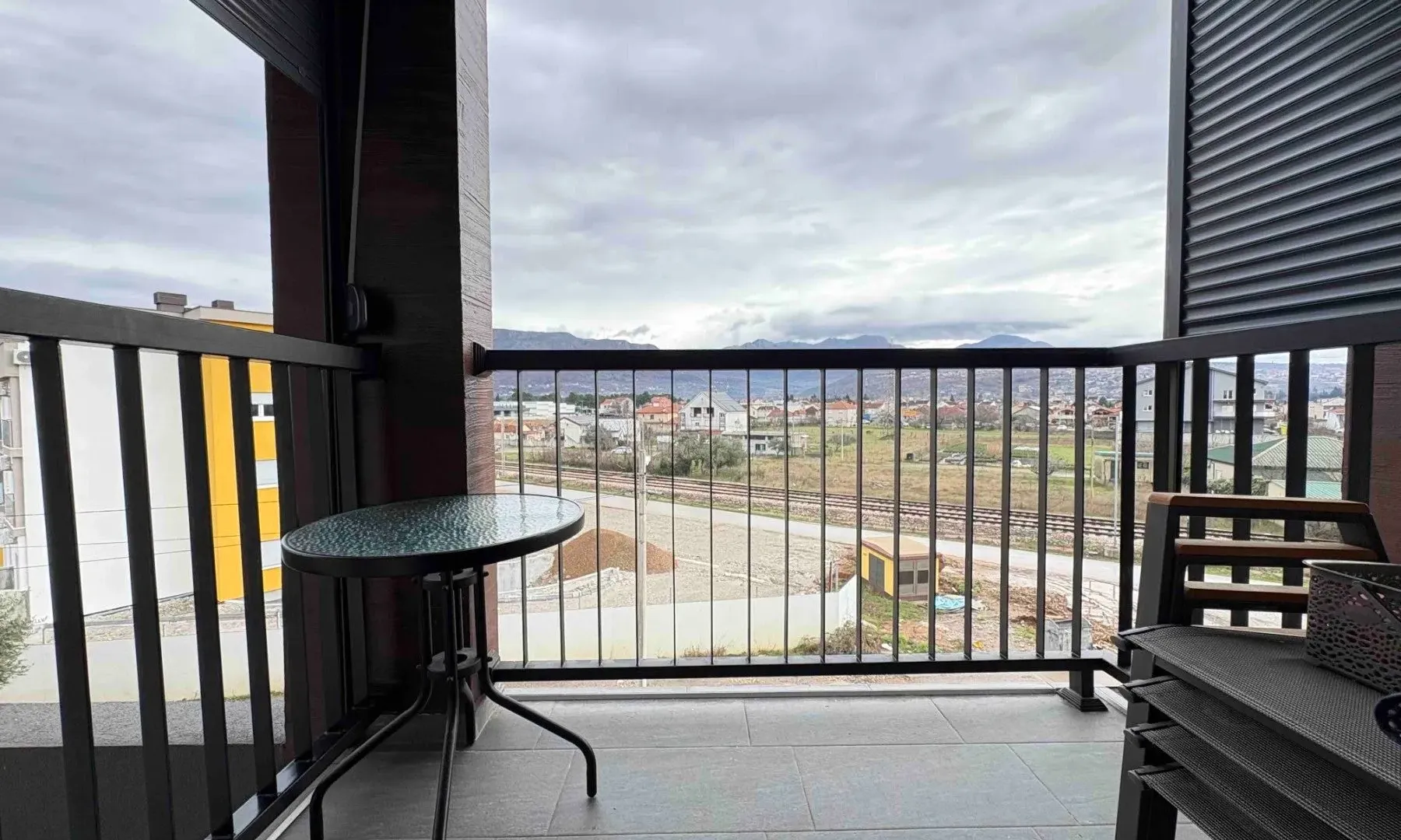 Prodaja, jednosoban stan, 39m², Pod Goricom, Podgorica