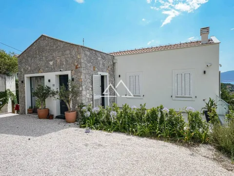 Prodaja, kuća, 220m², Tivat, Crna Gora - image 5