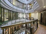 Izdavanje, poslovni prostor, 259m², Stari Grad, Beograd - image 1