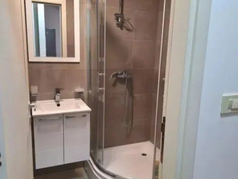 Izdavanje, jednosoban stan, 45m², Zabjelo, Podgorica - image 6