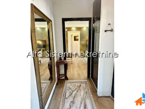 Rent, three bedroom apartment, 77m², Vračar Sve Podlokacije, Beograd - image 7