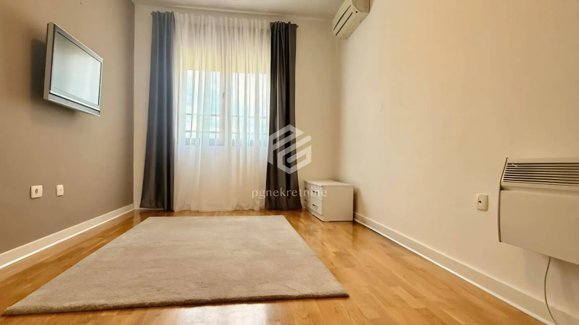 Rent, two bedroom apartment, 90m², Preko Morače, Podgorica