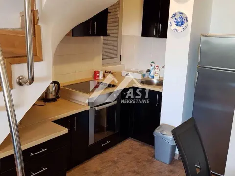 Izdavanje, dvosoban stan, 52m², Centar, Novi Sad - image 6