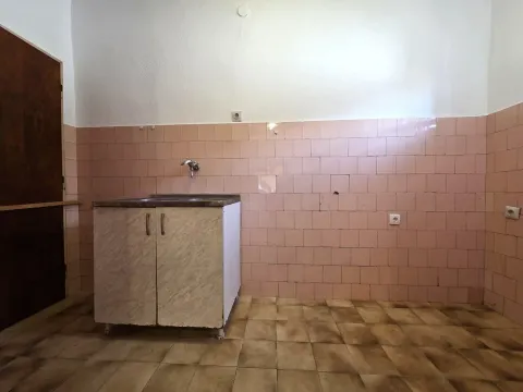 Rent, house, 110m², Tološka šuma, Podgorica - image 6