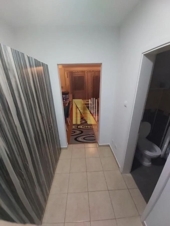 Izdavanje, garsonjera, 25m², Nova Detelinara, Novi Sad Sve Podlokacije