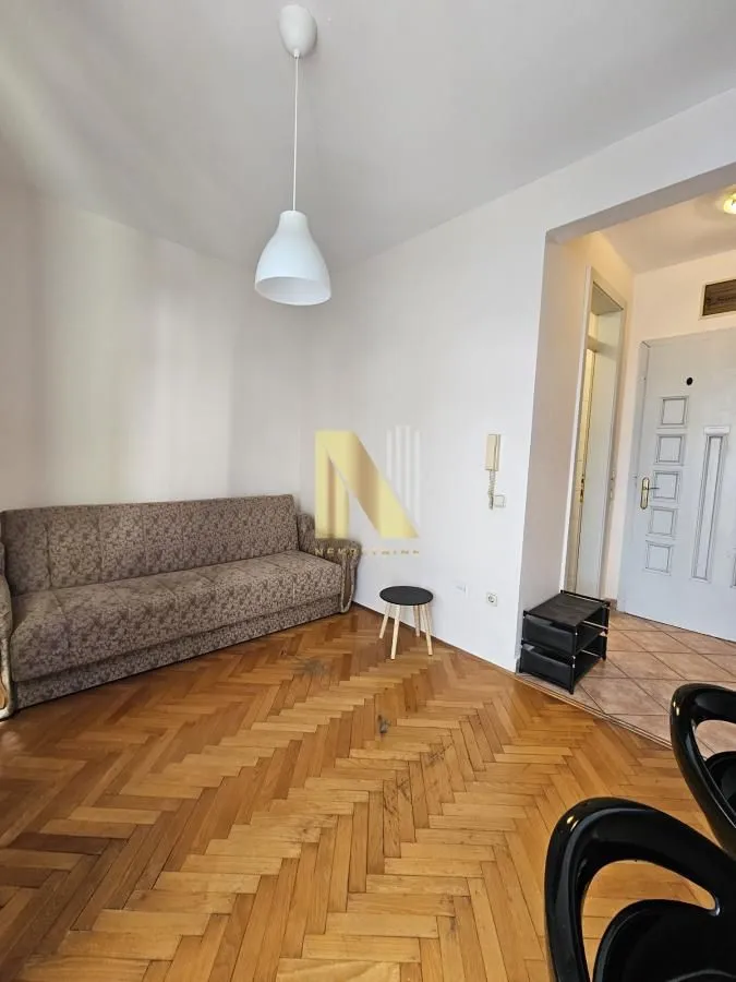 Prodaja, garsonjera, 16m², Socijalno, Novi Sad Sve Podlokacije
