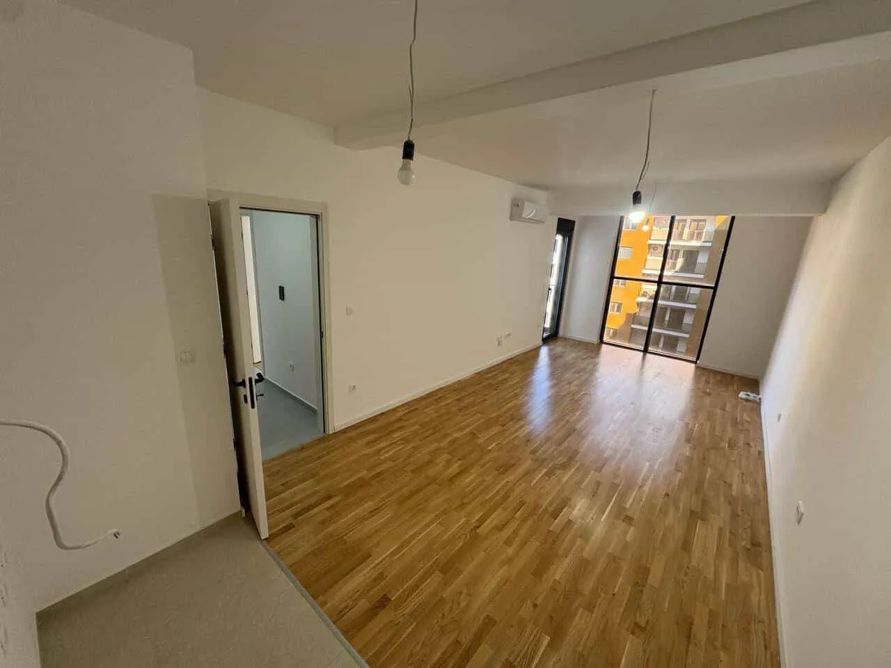 Rent, two bedroom apartment, 65m², Stari Aerodrom, Podgorica