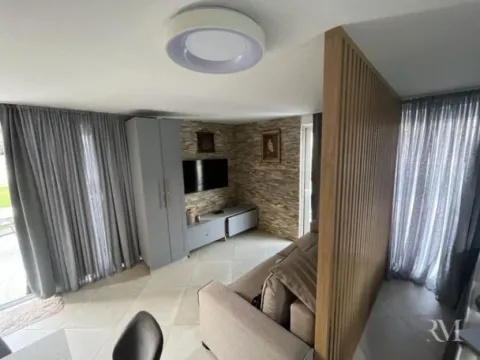 Izdavanje, kuća, 160m², Dumidran, Tivat - image 7