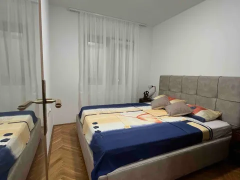 Rent, one bedroom apartment, 43m², Blok 9, Podgorica - image 6