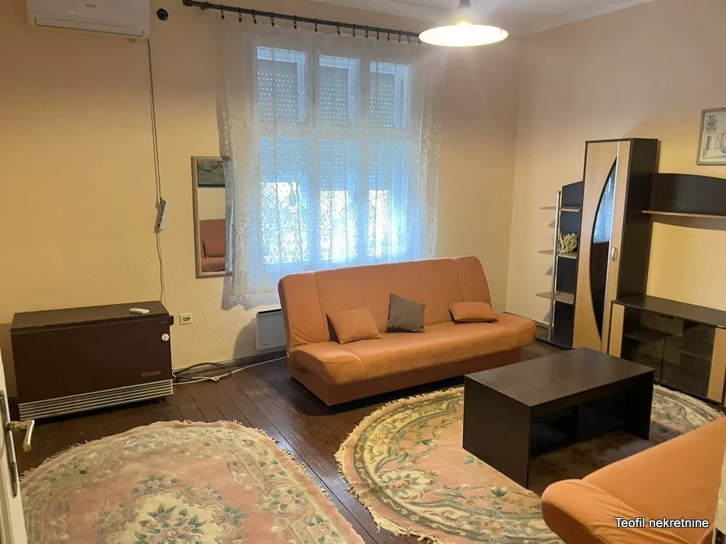 Izdavanje, dvosoban stan, 60m², Palilula, Niš