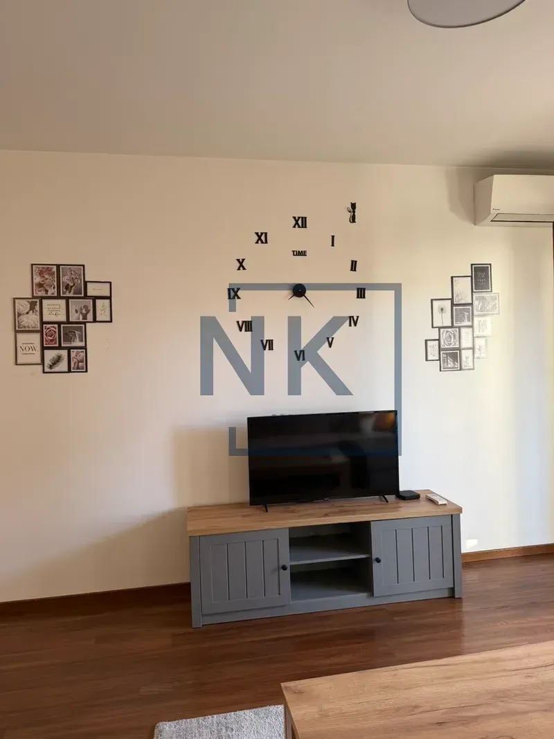 Izdavanje, jednosoban stan, 50m², Master Kvart, Podgorica
