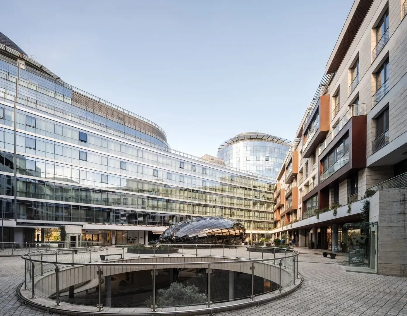 Prodaja, dvosoban stan, 106m², Kod Capital Plaze, Podgorica