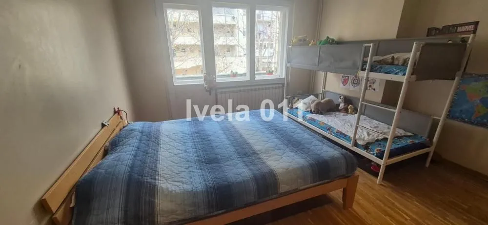 Sale, two bedroom apartment, 72m², Kalenić Pijaca, Vračar Sve Podlokacije