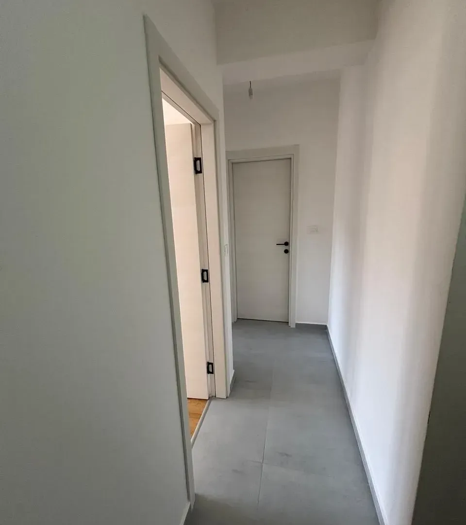 Rent, one bedroom apartment, 68m², Stari Aerodrom, Podgorica