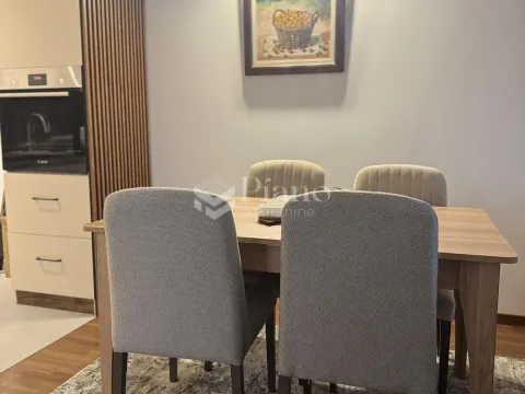 Rent, two bedroom apartment, 72m², City Kvart, Podgorica - image 4