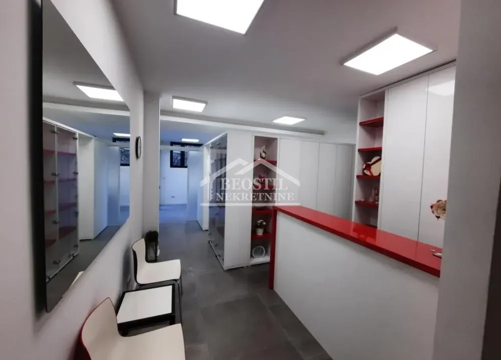 Izdavanje, poslovni prostor, 58m², Crveni Krst, Beograd