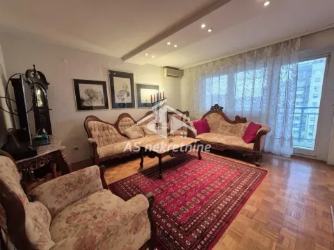 Izdavanje, trosoban stan, 85m², Novi Beograd Blok 63, Novi Beograd Sve Podlokacije - image 2