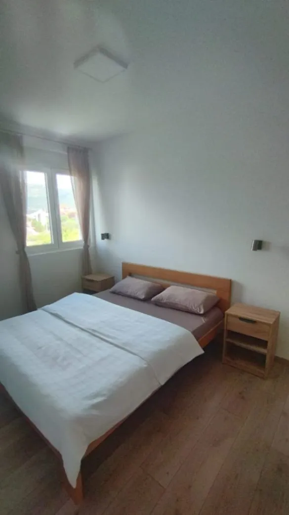 Rent, one bedroom apartment, 100m², Zagorič, Podgorica