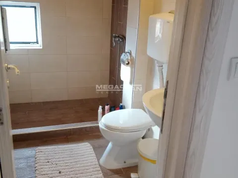 Sale, house, 198m², Miljakovac, Rakovica - image 16