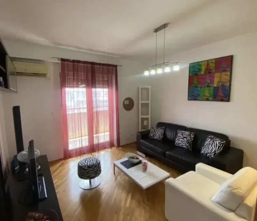 Rent, one bedroom apartment, 50m², Preko Morače, Podgorica