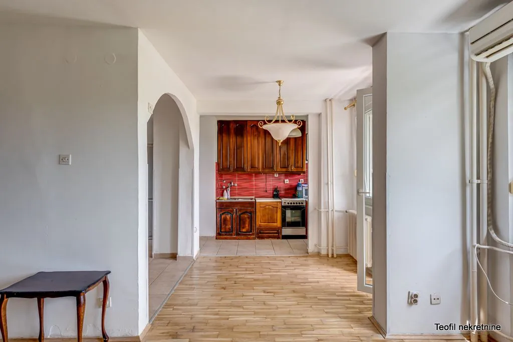 Prodaja, jednosoban stan, 49m², Stari Grad, Beograd