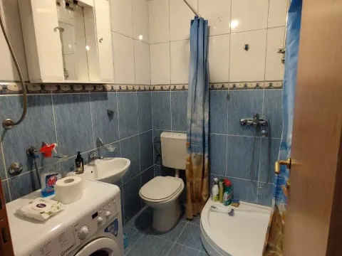 Rent, one bedroom apartment, 40m², Preko Morače, Podgorica - image 9