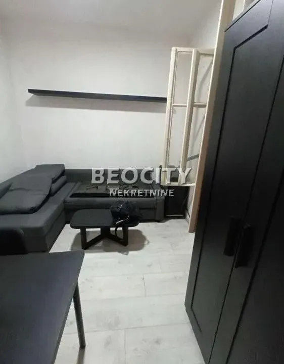 Prodaja, stan, 20m², Zeleni Venac, Beograd