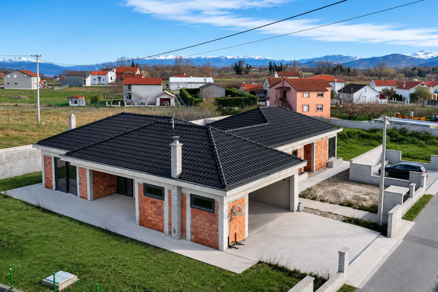 Sale, house, 259m², Donji Kokoti, Podgorica