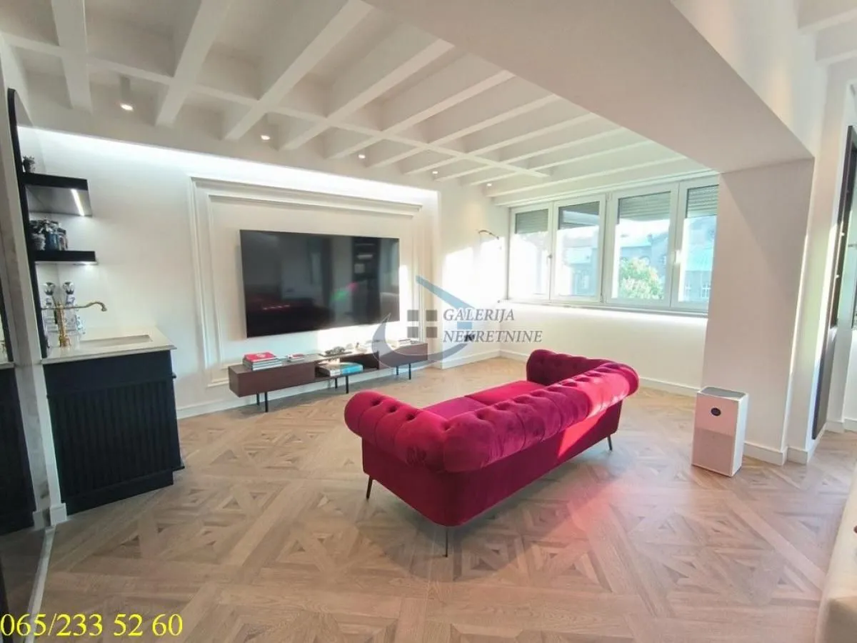 Prodaja, jednosoban stan, 38m², Stari Grad, Beograd