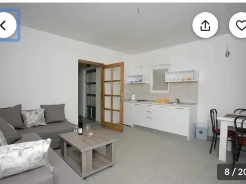 Rent, one bedroom apartment, 50m², Bijela, Herceg Novi - image 2