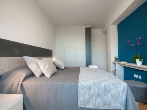 Prodaja, trosoban stan, 84m², Centar, Budva - image 8