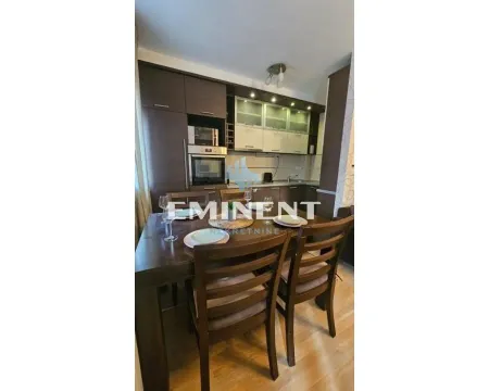 Rent, three bedroom apartment, 74m², Palilula Sve Podlokacije, Beograd - image 7