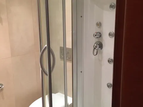 Izdavanje, jednosoban stan, 45m², Budva, Crna Gora - image 15