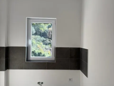 Sale, studio apartment, 55m², Petrovac, Budva - image 4