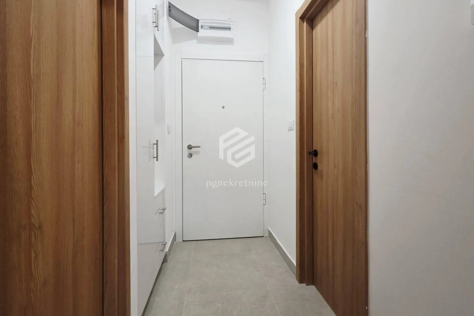 Rent, one bedroom apartment, 34m², Zabjelo, Podgorica