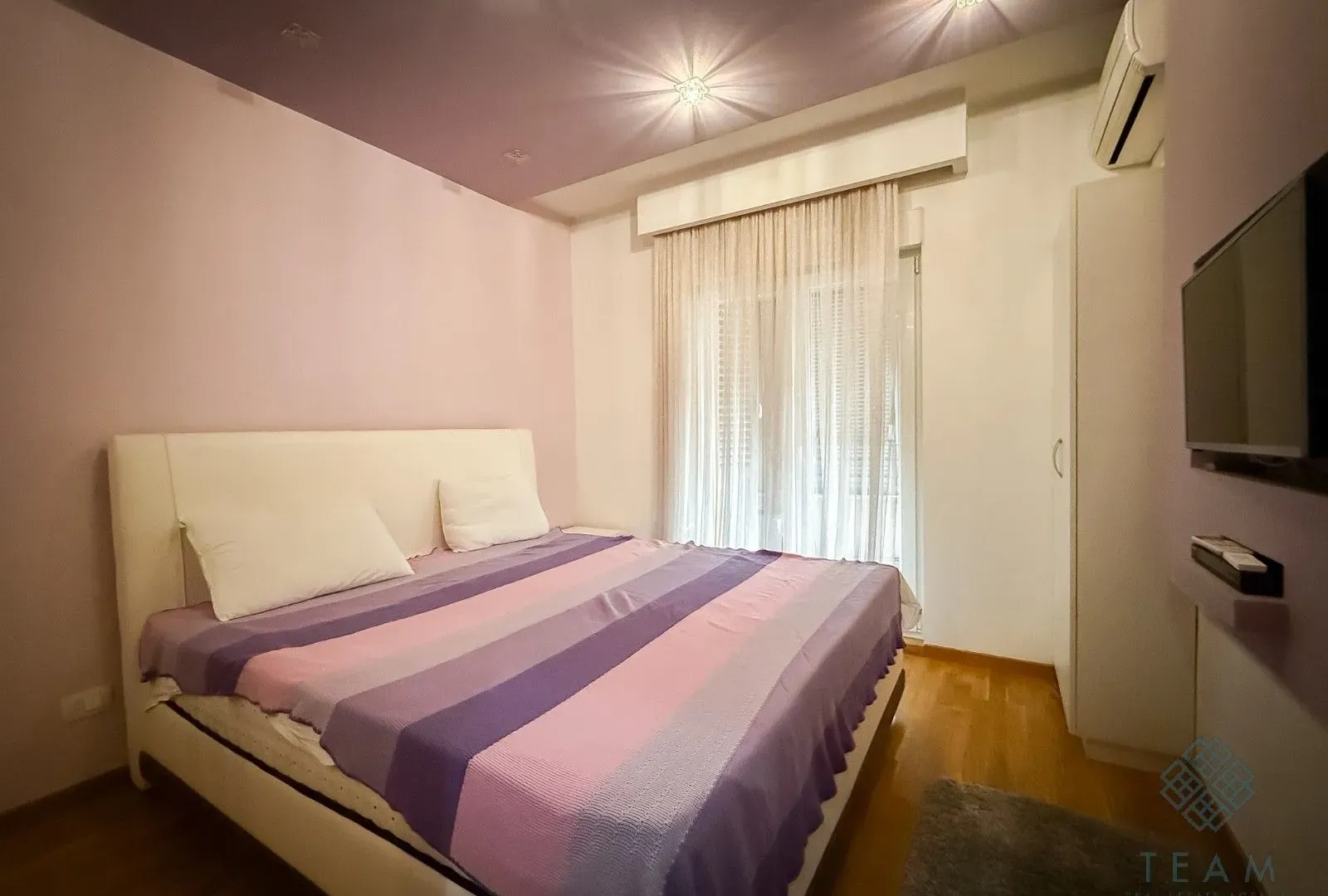 Rent, two bedroom apartment, 75m², City Kvart, Podgorica