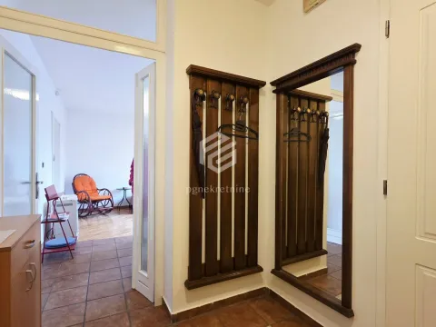 Rent, one bedroom apartment, 53m², Centar, Podgorica - image 11