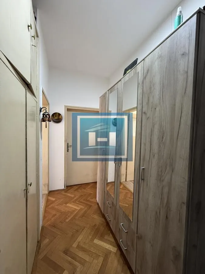 Prodaja, dvosoban stan, 52m², Centar, Jagodina