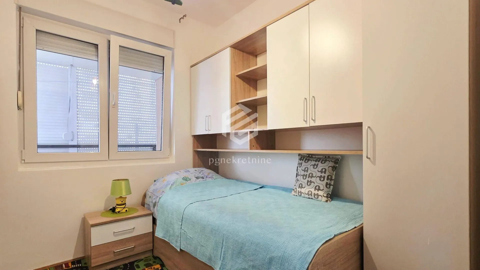 Rent, two bedroom apartment, 60m², Blok 9, Podgorica