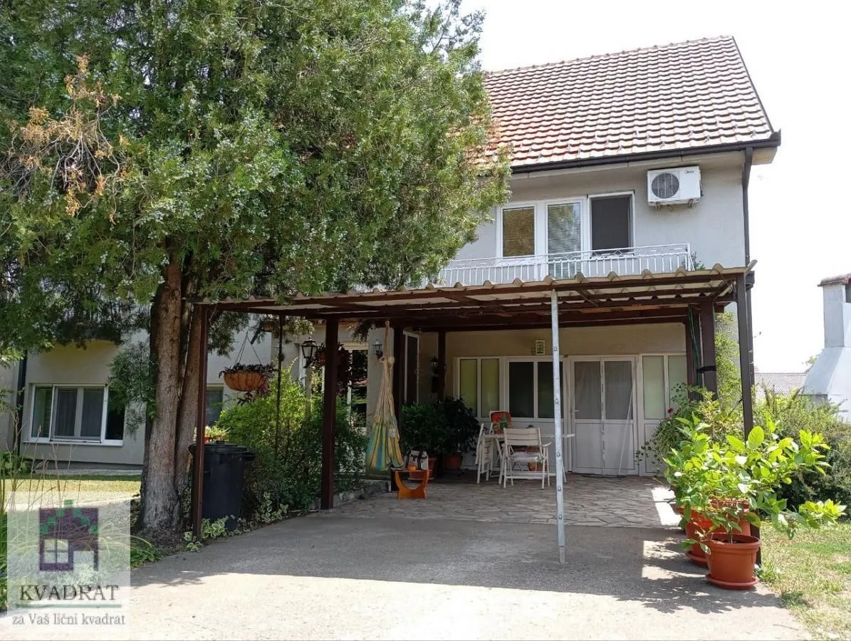 Prodaja, kuća, 270m², Mesarci, Vladimirci