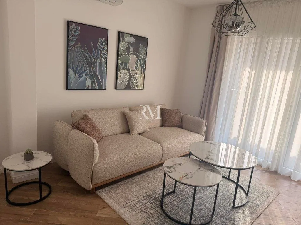 Rent, two bedroom apartment, 60m², Mažina, Tivat