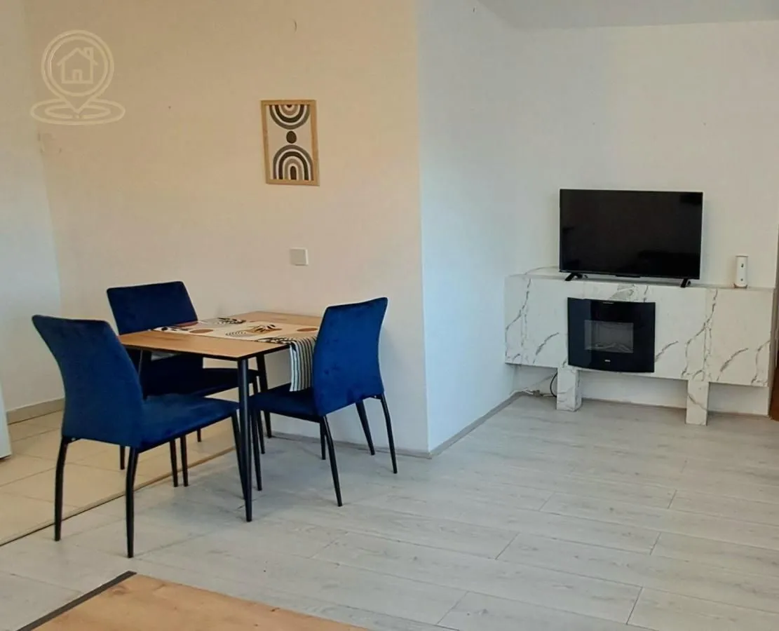 Prodaja, dvosoban stan, 56m², Rotkvarija, Novi Sad Sve Podlokacije