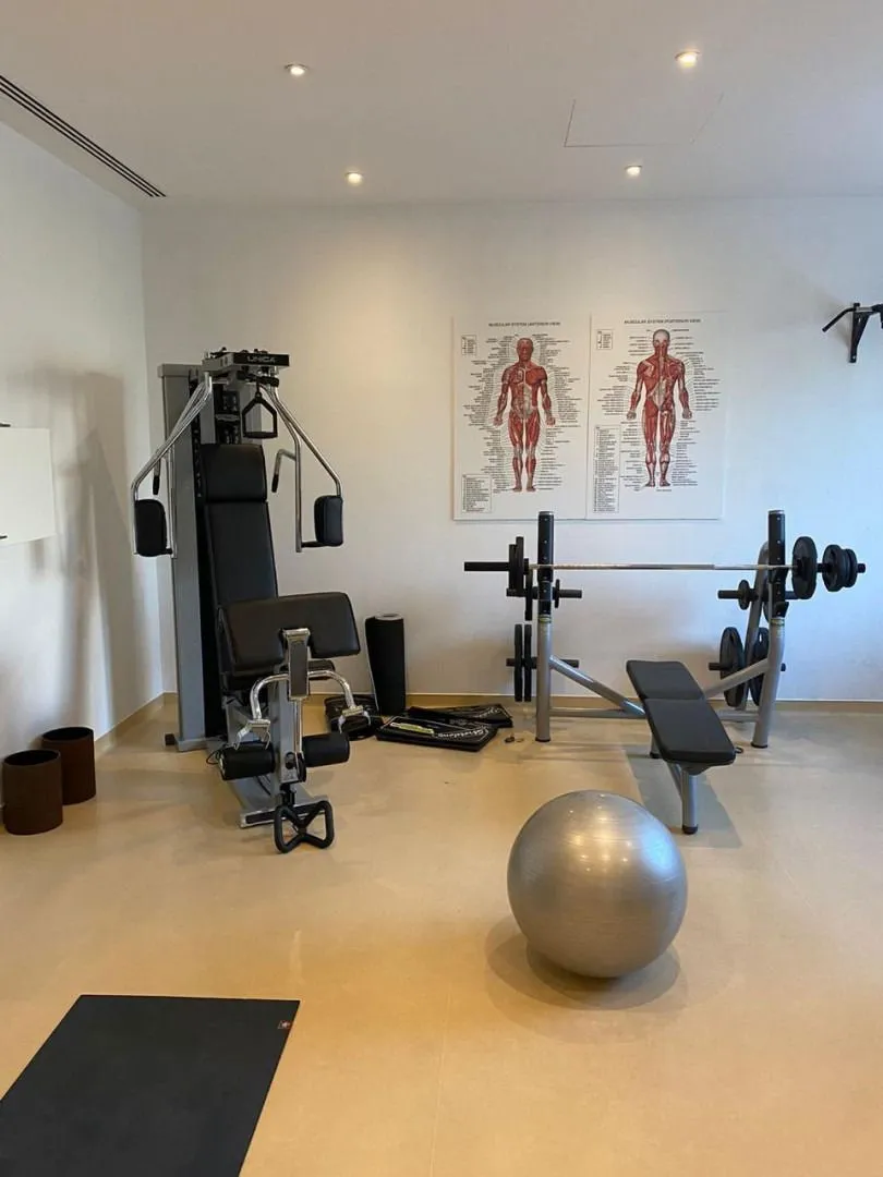 Izdavanje, jednosoban stan, 117m², Porto Montenegro, Tivat