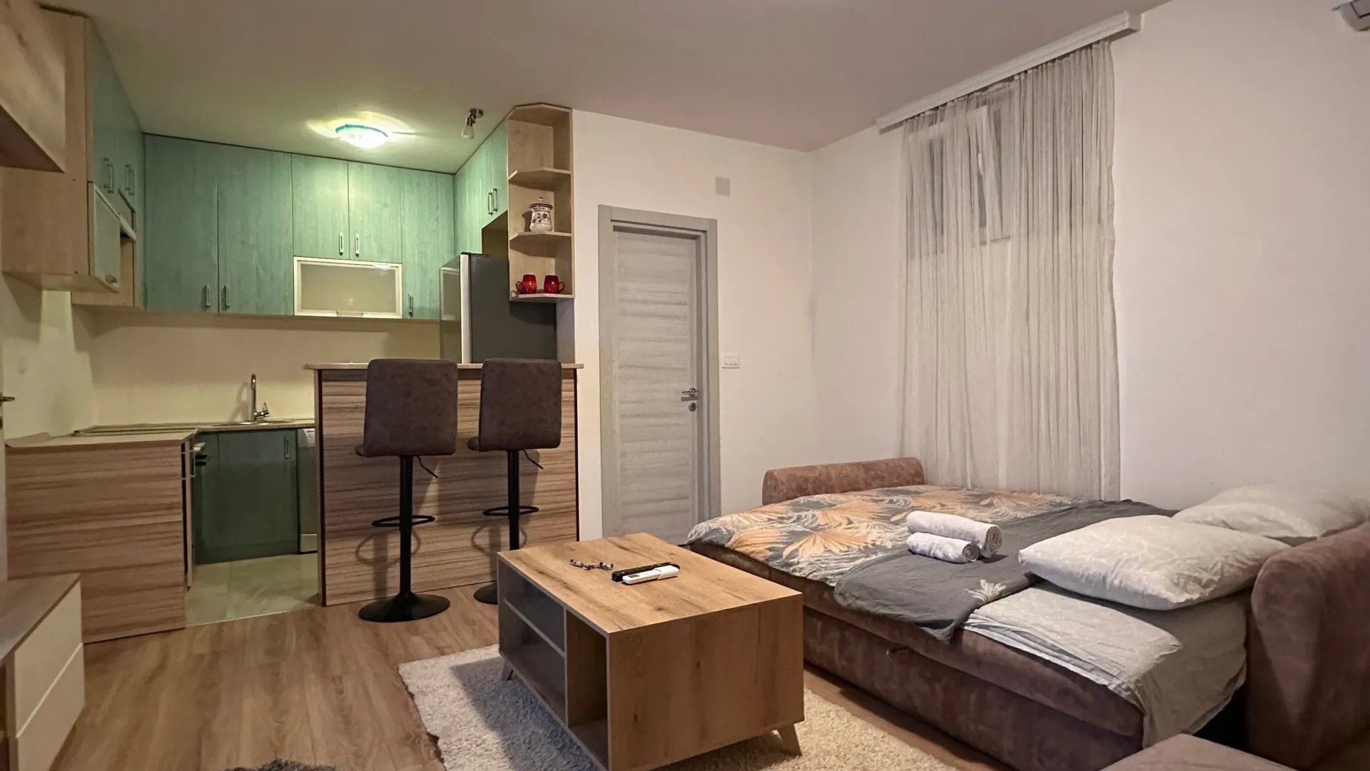 Daily-rent, one bedroom apartment, 30m², Central Point, Podgorica