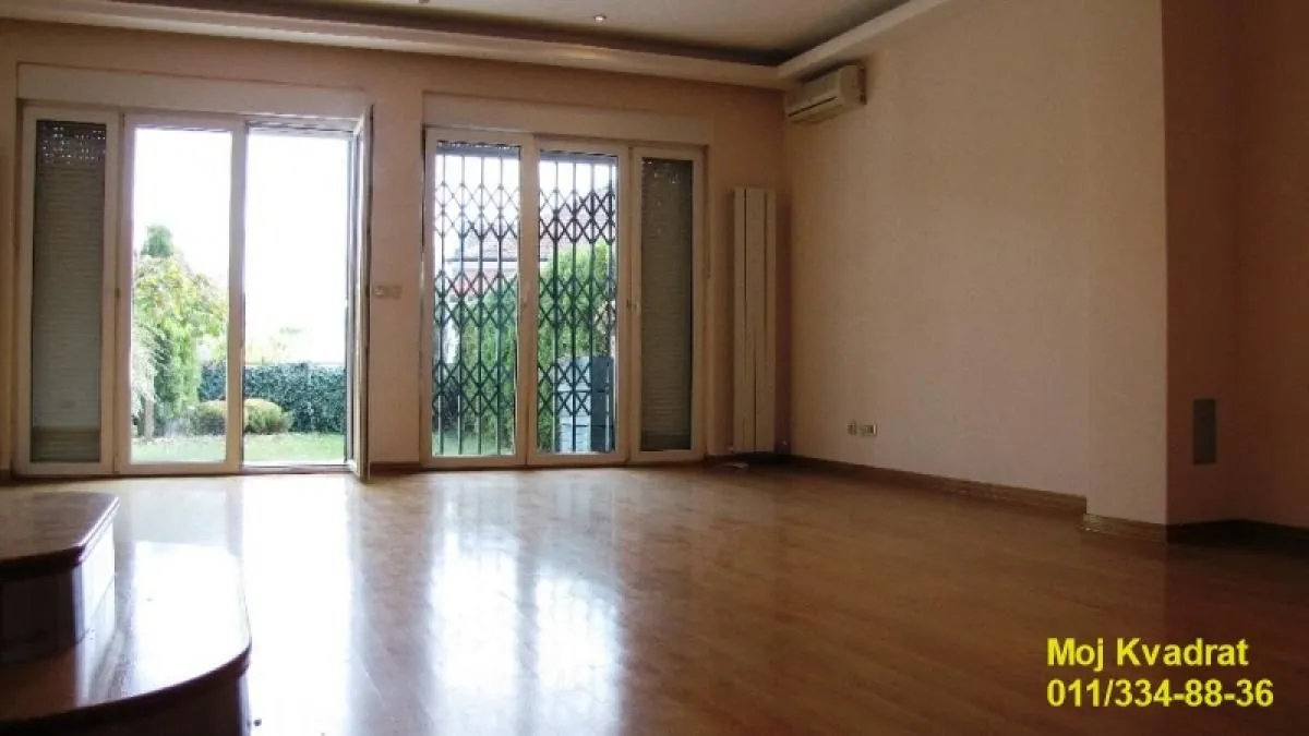 Prodaja, kuća, 215m², Savski Venac, Beograd