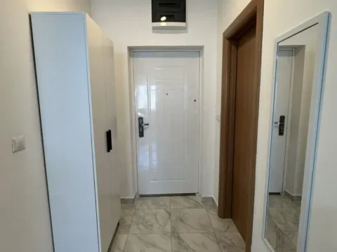 Izdavanje, jednosoban stan, 40m², Ljubović, Podgorica - image 6
