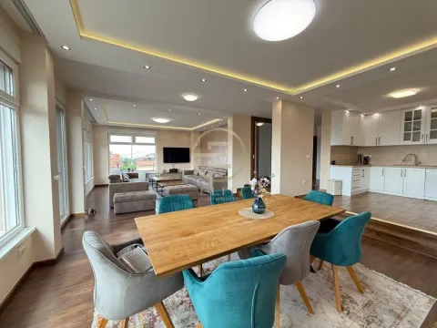 Prodaja, kuća, 443m², Sremska Kamenica, Petrovaradin - image 5