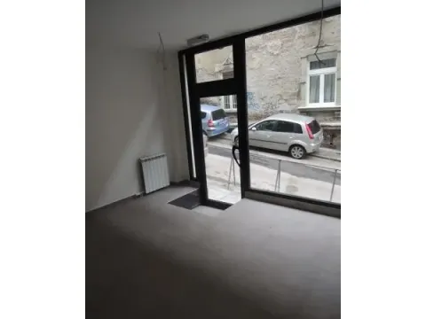 Izdavanje, poslovni prostor, 23m², Stari Grad, Beograd - image 2